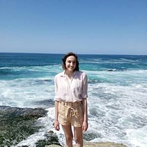 Meet your Posher, Isabelle